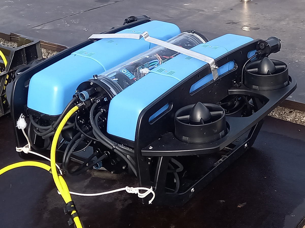 Underwater ROV